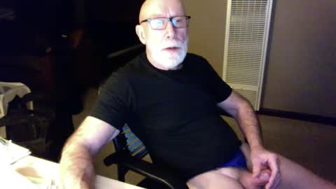 Snapshot of thickmorningwoodinyoualways chatting on 22, 12, 2024 Thickmorningwoodinyou always online show from 22, 12, 2024