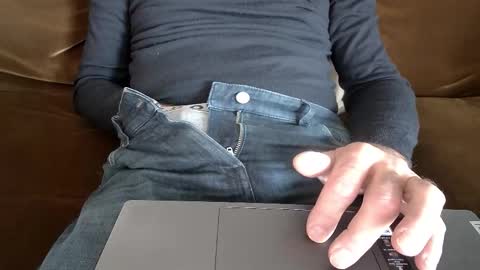 Snapshot of thickrum chatting on 16, 1, 2026 Thickru online show from 16, 1, 2026