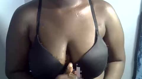 thicky_ebony001 online show from 22, 3, 2026