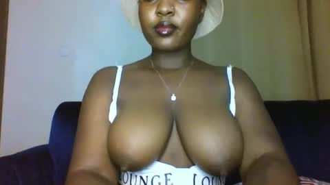 Snapshot of thickyannah2 chatting on 19, 2, 2026 thickyannah online show from 19, 2, 2026