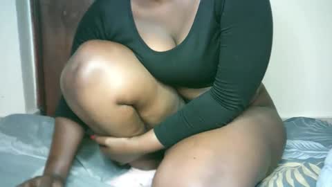 thickybabe_05 online show from 23, 2, 2025