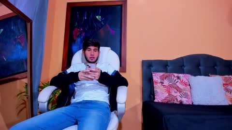 Snapshot of thiiago_tay chatting on 5, 12, 2024 Thiiago online show from 5, 12, 2024