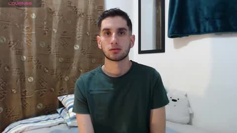 Snapshot of thiiago_tay chatting on 4, 10, 2025 Thiiago online show from 4, 10, 2025