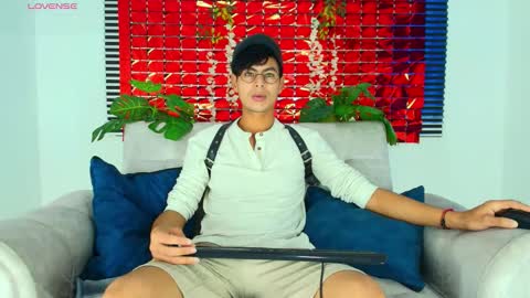 Thiago Saenzz online show from 16, 2, 2026