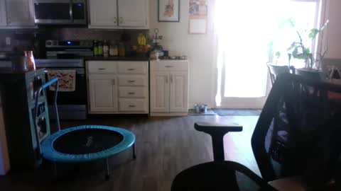 thirdforyou online show from 23, 4, 2026