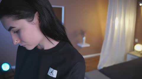 Snapshot of this_is_lilly chatting on 30, 4, 2026 Lilly online show from 30, 4, 2026