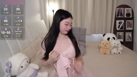 Snapshot of thisgirl__ chatting on 18, 6, 2026 kk online show from 18, 6, 2026