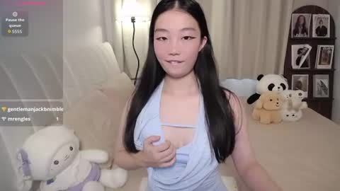 Snapshot of thisgirl__ chatting on 8, 7, 2026 kk online show from 8, 7, 2026