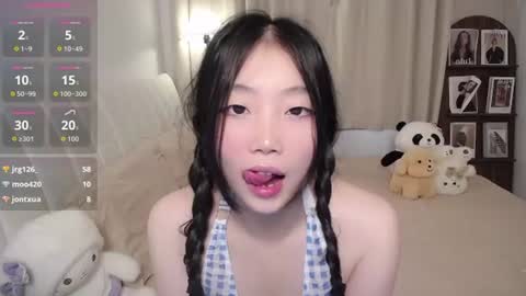Snapshot of thisgirl__ chatting on 12, 7, 2026 kk online show from 12, 7, 2026