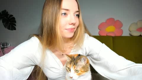 Snapshot of thisisamelia chatting on 2, 12, 2024 Amelia shows on mondays fridays and sundays if anything changes im giving updates on my fansly online show from 2, 12, 2024