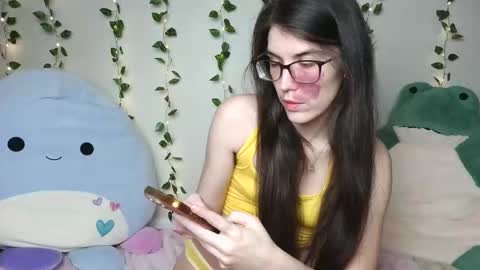 thistlefernsby online show from 24, 3, 2026