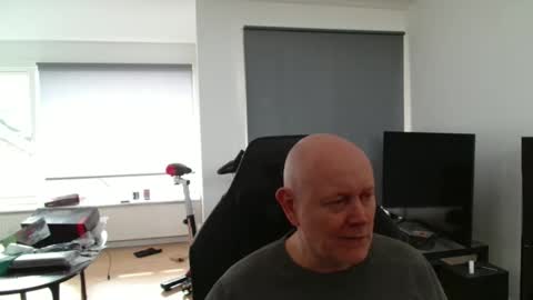 thomas315627 online show from 15, 4, 2026