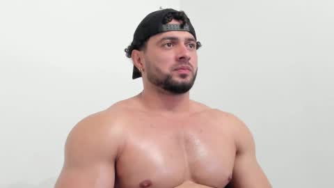 Thomas Brandon online show from 11, 10, 2025