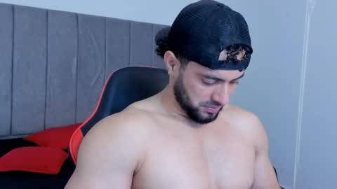 Thomas Brandon online show from 7, 1, 2026