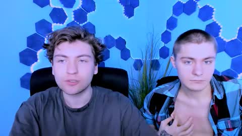 thomas_crow online show from 4, 3, 2026