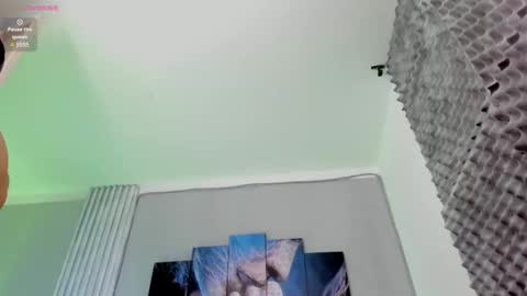 Thomas Eliott   independent model online show from 5, 3, 2025