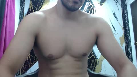 Snapshot of thomas_neuman chatting on 13, 2, 2026 Thomas online show from 13, 2, 2026