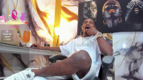 Snapshot of thomas_shelbys chatting on 10, 10, 2025 Thomas online show from 10, 10, 2025