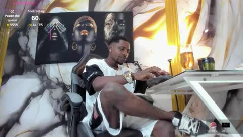 Snapshot of thomas_shelbys chatting on 12, 11, 2025 Thomas online show from 12, 11, 2025