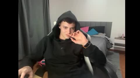 Snapshot of thomassex0 chatting on 13, 6, 2026 Thomas online show from 13, 6, 2026