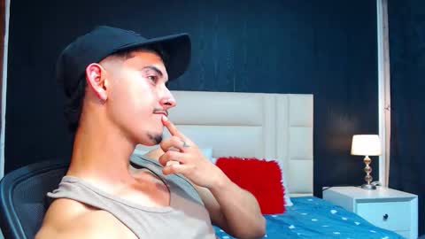 Thomas Turner online show from 24, 9, 2025