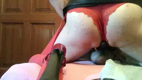 Thongsandstocking online show from 23, 9, 2025