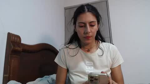 Snapshot of thonymaster chatting on 23, 12, 2025 thonyy online show from 23, 12, 2025