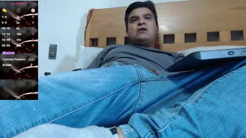 Snapshot of thor0200 chatting on 13, 4, 2026 thor0200 online show from 13, 4, 2026