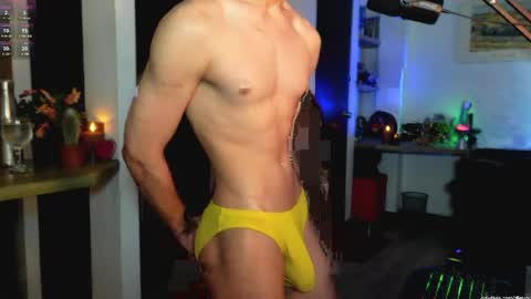   L e a n d e r   25OFF ON MY OF online show from 2, 4, 2026