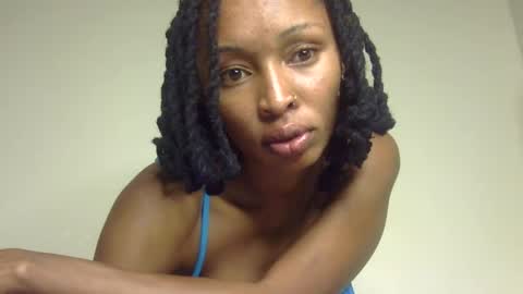 Snapshot of thotiana007 chatting on 16, 2, 2025 thotiana007 online show from 16, 2, 2025