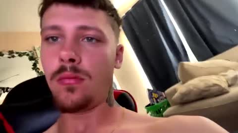 threenugdoug online show from 11, 3, 2025