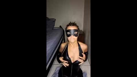 Snapshot of throatsupreme chatting on 11, 1, 2026 throat supreme online show from 11, 1, 2026