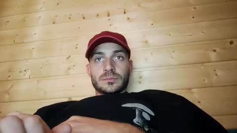 thuaultnoelk online show from 5, 10, 2025