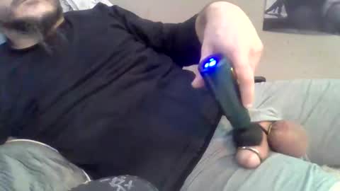 thunder8u42 online show from 5, 12, 2025