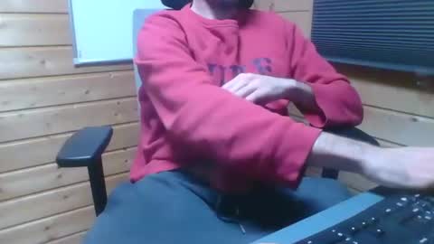 Snapshot of thx_4some_sharing chatting on 20, 1, 2025 toobigcockforonegirl online show from 20, 1, 2025