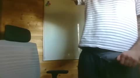 Snapshot of thx_4some_sharing chatting on 24, 1, 2025 toobigcockforonegirl online show from 24, 1, 2025