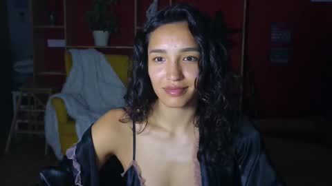 tia_j online show from 28, 10, 2025