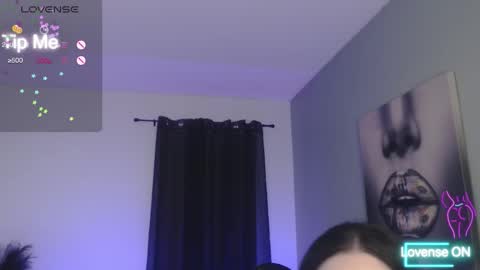 Tia Bella online show from 19, 11, 2025