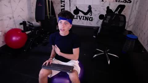 Tiam Muller online show from 13, 10, 2025