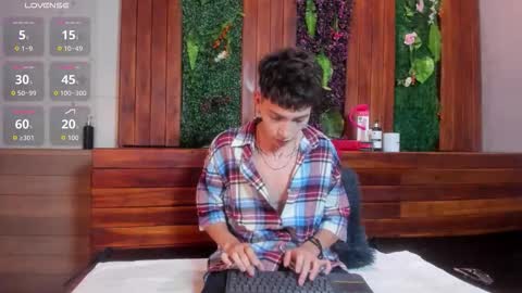 Tiam Muller online show from 21, 12, 2025