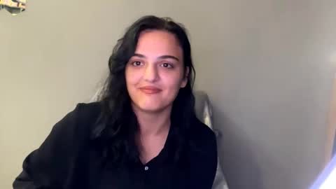 Snapshot of tiameakin chatting on 9, 10, 2025 Mary online show from 9, 10, 2025