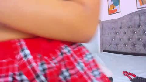 Snapshot of tiana_glowxxx chatting on 16, 2, 2025 Tiana online show from 16, 2, 2025