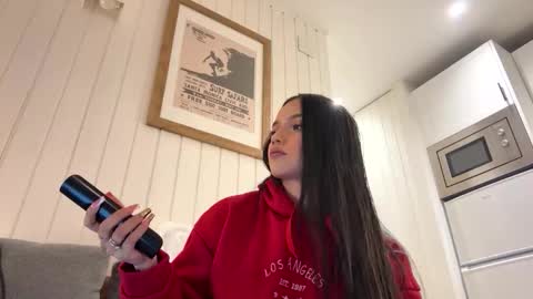 Snapshot of tianale chatting on 9, 2, 2026 Tiana Le online show from 9, 2, 2026