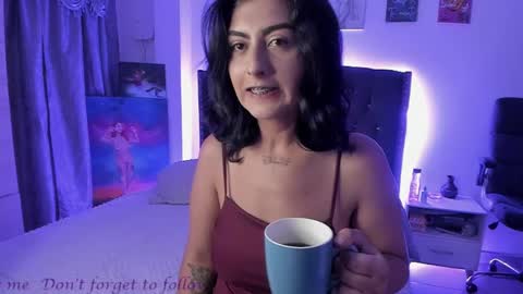 Snapshot of tianamarlie chatting on 24, 1, 2025 Tiana online show from 24, 1, 2025