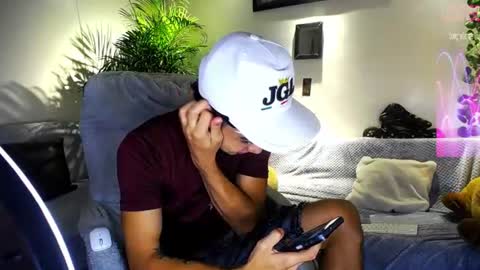 Snapshot of tiancam chatting on 15, 6, 2026 TIAN online show from 15, 6, 2026