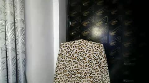 arianna tiara online show from 14, 12, 2025