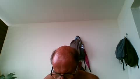 Snapshot of tiaretiareopui chatting on 31, 12, 2024 tiaretiareopui online show from 31, 12, 2024