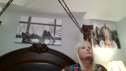 Snapshot of ticklemepink696969 chatting on 29, 12, 2024 ticklemepink696969 online show from 29, 12, 2024