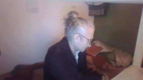 tiddles12345 online show from 22, 2, 2026