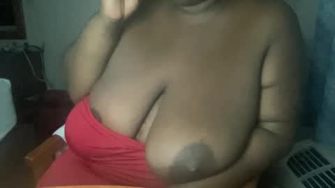 Snapshot of tierrahenri chatting on 13, 9, 2025 Tierra Henri online show from 13, 9, 2025